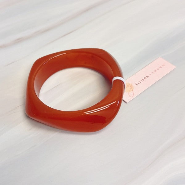 Modern Retro Sculpted Square Resin Bangle - BeautySecrets4u