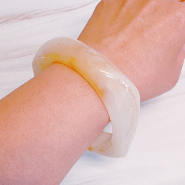 Modern Retro Sculpted Square Resin Bangle - BeautySecrets4u