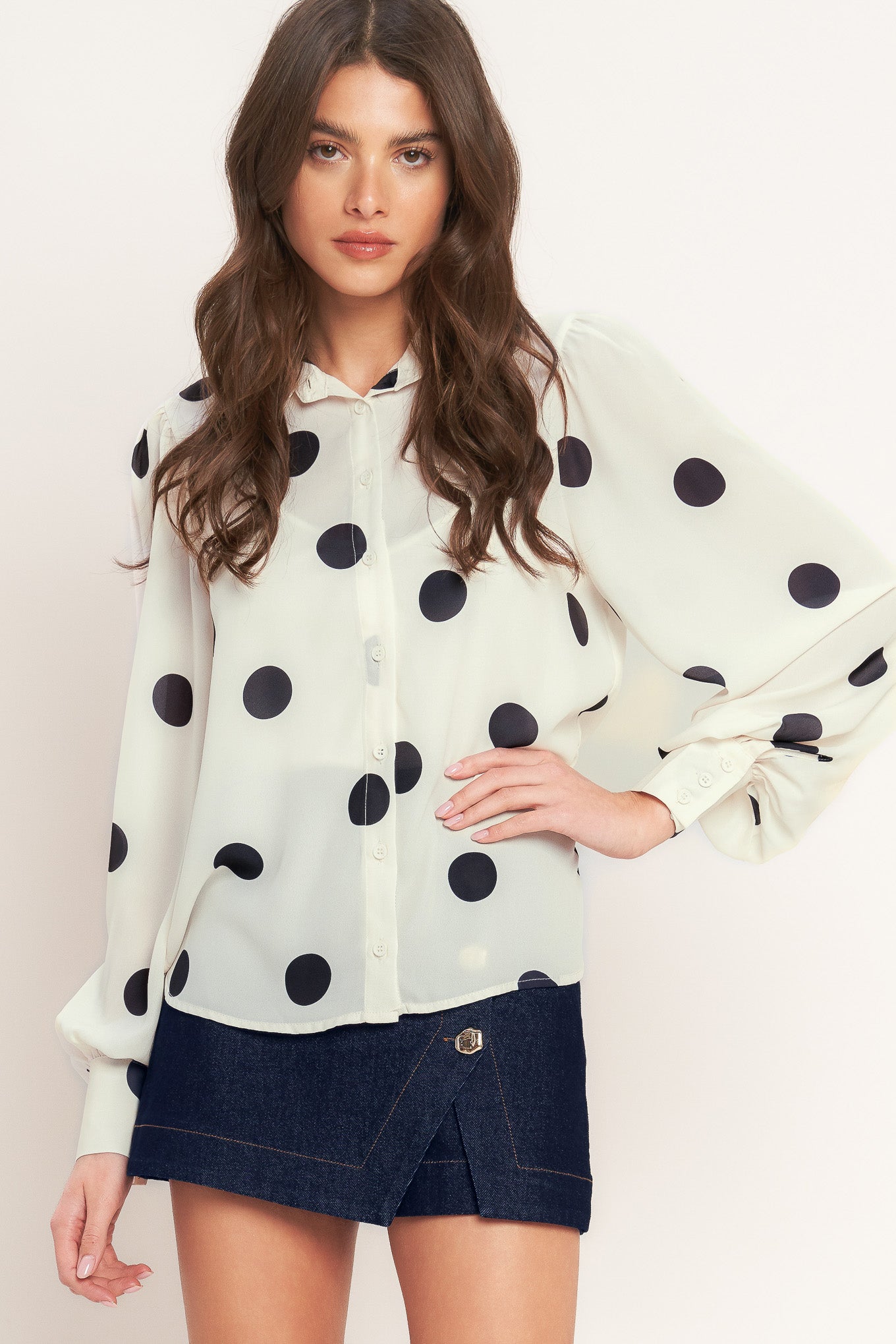 PLAYFUL CONFIDENCE WOVEN TOP - BeautySecrets4u